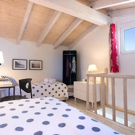 Sleeps 6 With Pool And Air Con Villa Áyios Nikítas